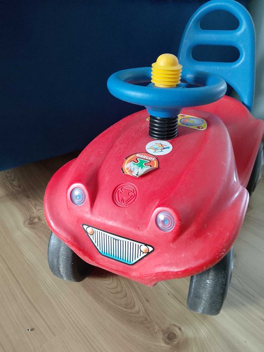 Autko jeździk solidny