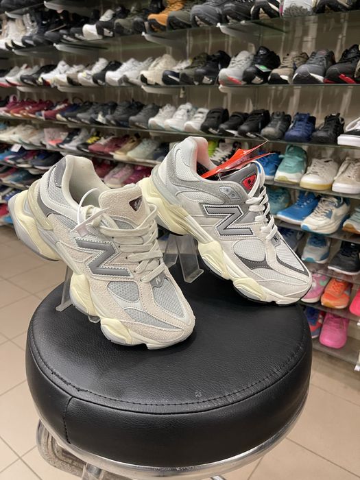 Кросівки New balance 9060