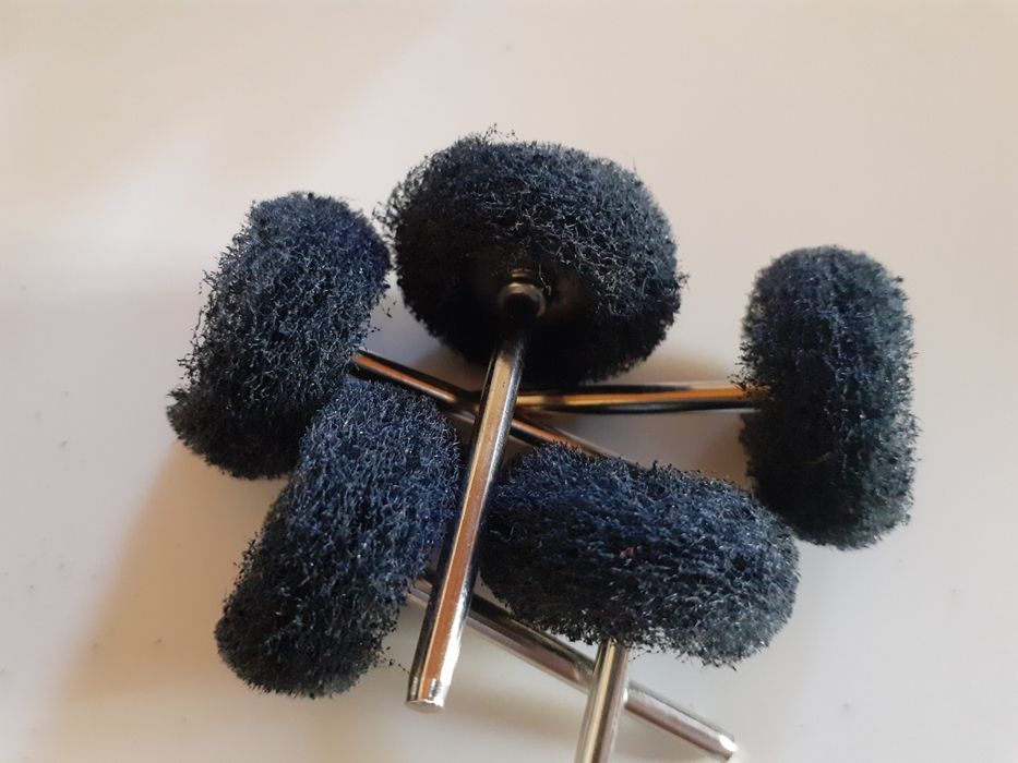 Roda Abrasiva (fibra de nylon)