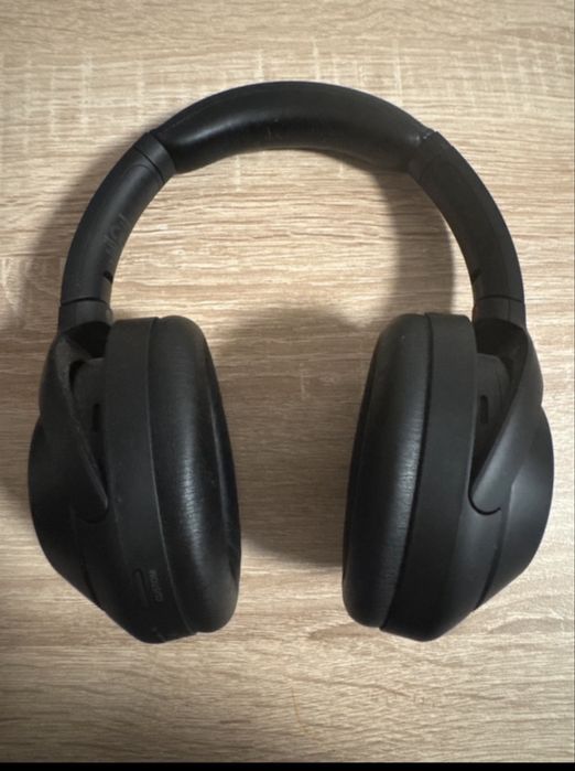 Sony Wh-1000Xm4 noise canceling wireless