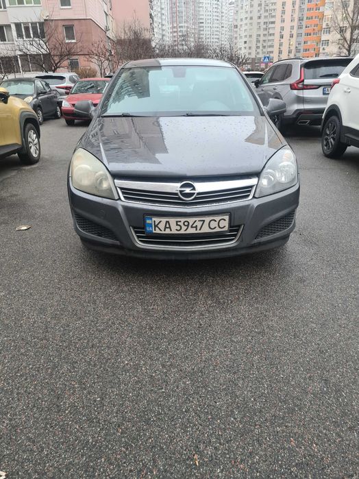 Продам Opel Astra H