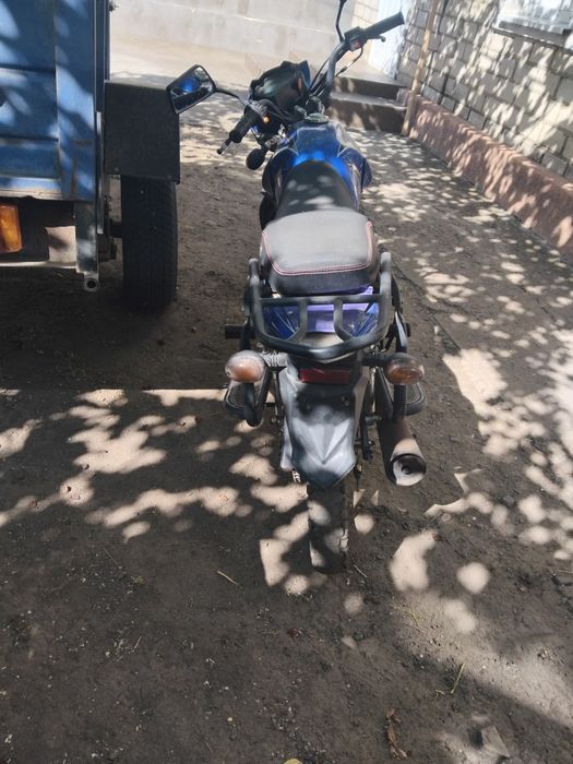 Спарк 125 на ходу