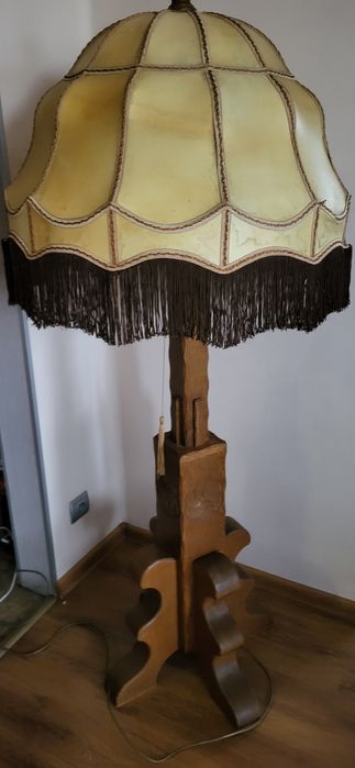 Stara lampa stojąca drewniana klosz skórzany zabytek antyk
