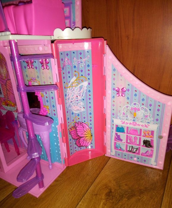 Składany domek dla lalki Barbie Pałac Barbie Mariposa