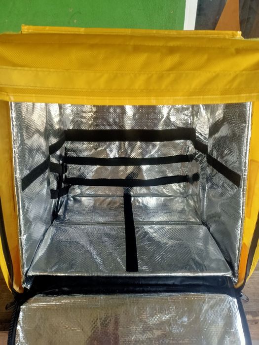 Vendo mochila para estafeta da para Uber glovo bot ..