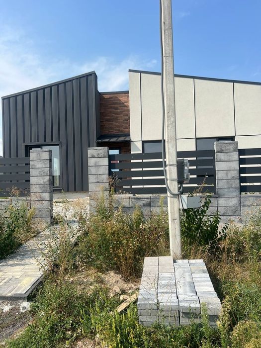 Будинок в Тинному. Підходить під ЄОСЕЛЯ