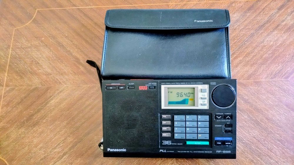 Super Radio raro Portatil Panasonic RF-B65
