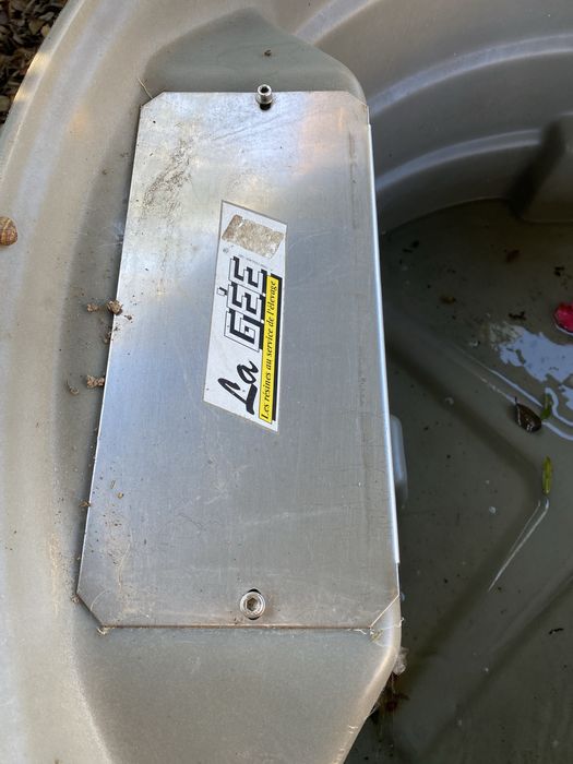 Bebedouro para gado com boia automática