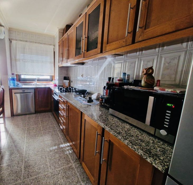 Moveis de cozinha sem eletrodomesticos. Como novo