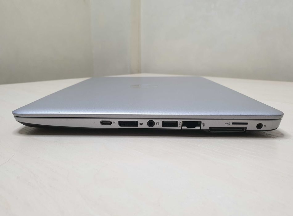Ноутбук преміум класу Hp EliteBook /Intel Core i7-6500/Full HD IPS/SSD