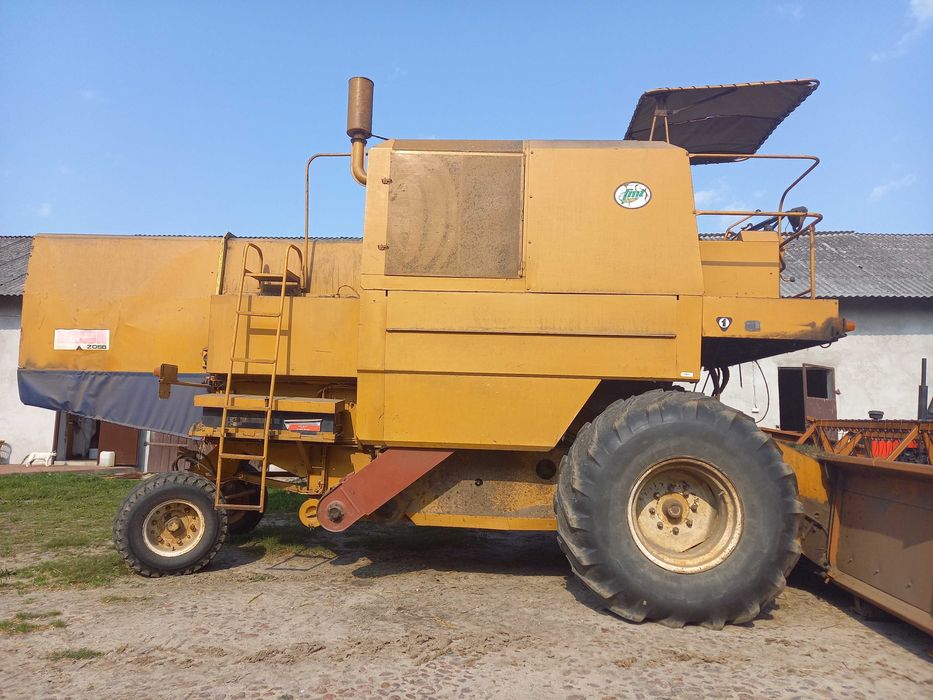 Kombajn zbozowy bizon