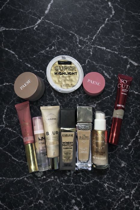 Лот декоративної косметики