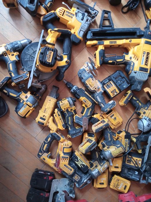Makita DeWalt Milwaukee Bosch Ridgid