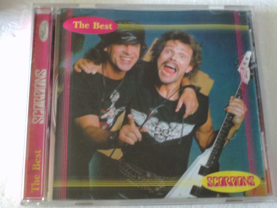 СД-диски с записями зарубежной музыки.