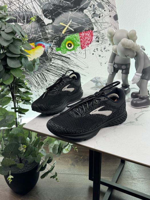 Кросівки Brooks Revel 3 40 розмір Е6904