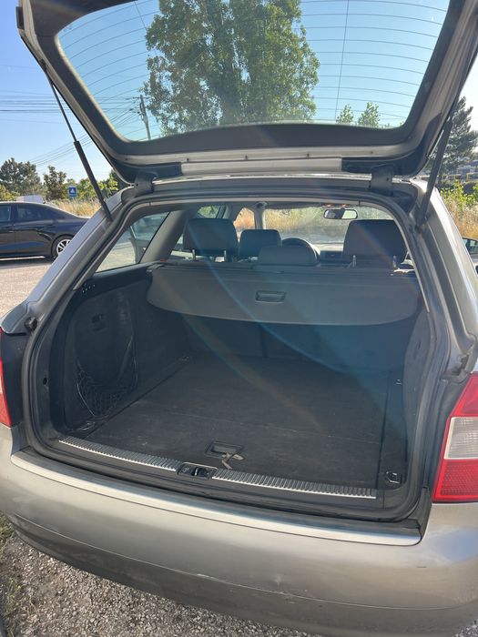 Audi A4 Avant 1.9 TDI 130cv — 2002 — 350.000 km