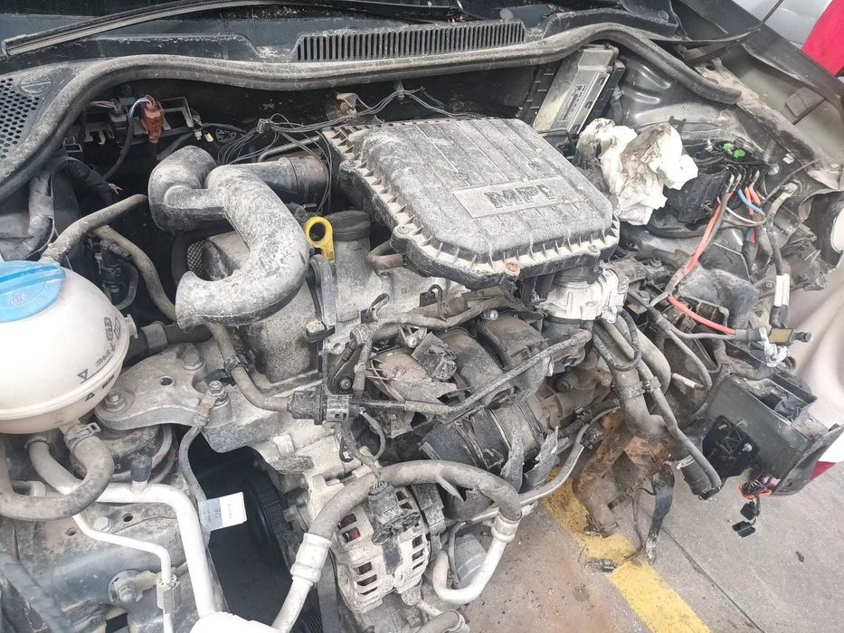 Motor VW Polo 6R 1.0 75 cv Ref.: CHYB 2014 a  2017