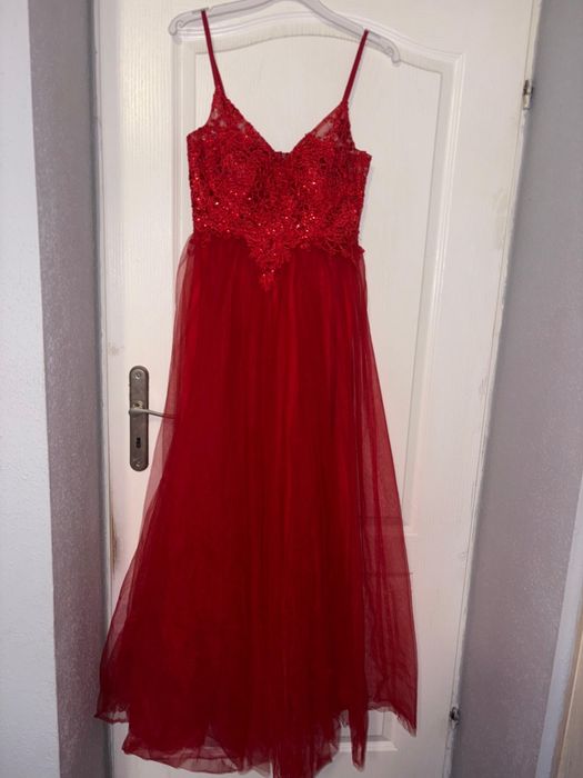 Sukienka na studniówkę