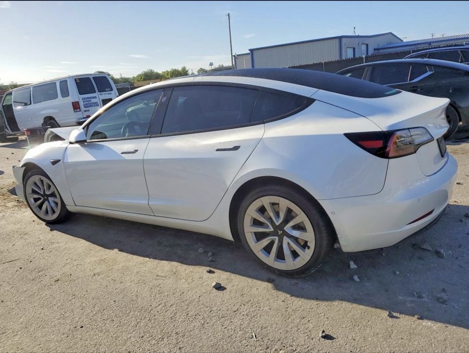 Tesla model 3 2022 lfp