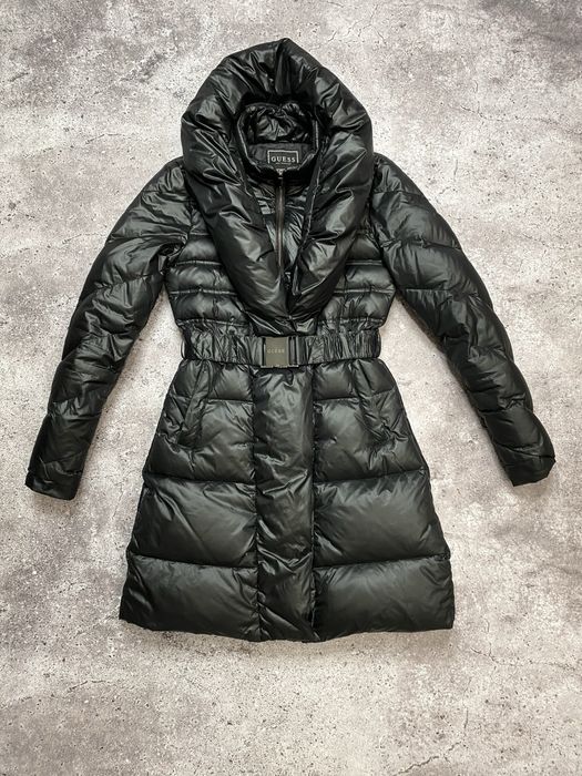 Женский черный зимний пуховик Guess Xs пуховое пальто