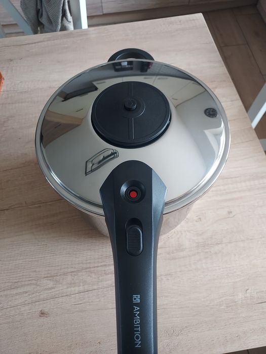 Szybkowar garnek ambition