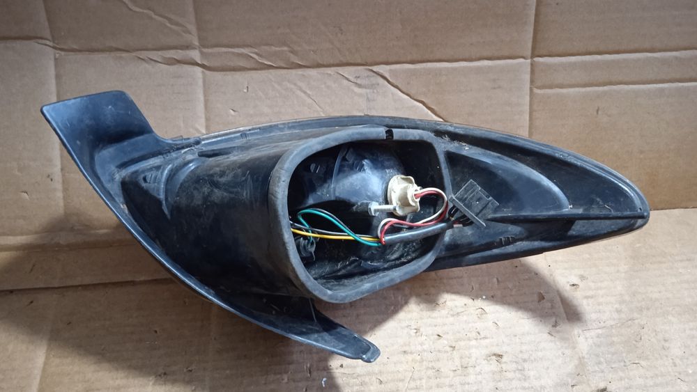 Peugeot 206  Chrom Lampa Tył Prawa