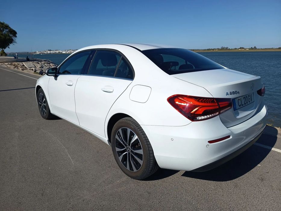 Mercedes-Benz A 250 Limousine e 8G-DCT Progressive — foto 7