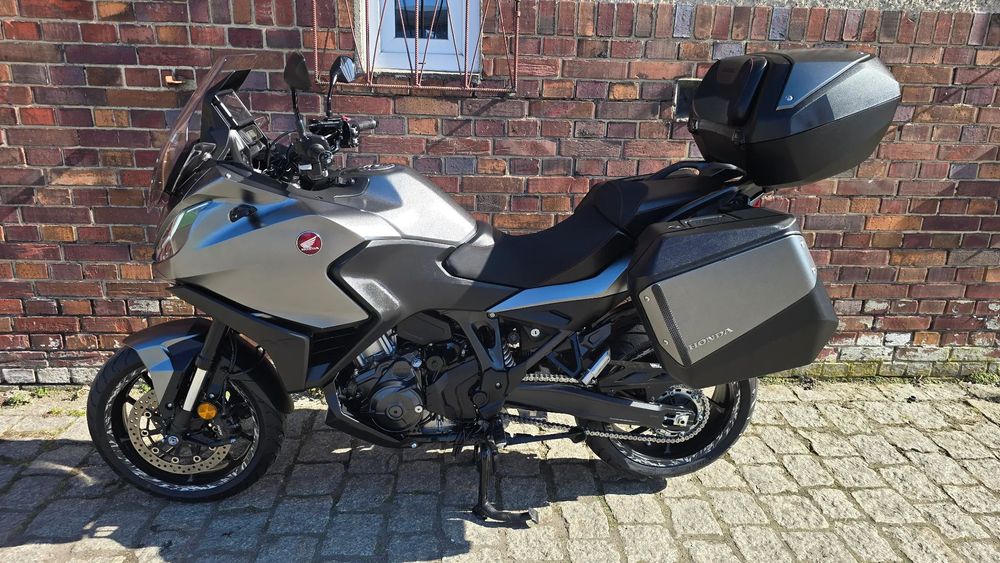 Honda NT 1100 DCT //.2022r.// automat // 3x kufer // bezwypadkowy