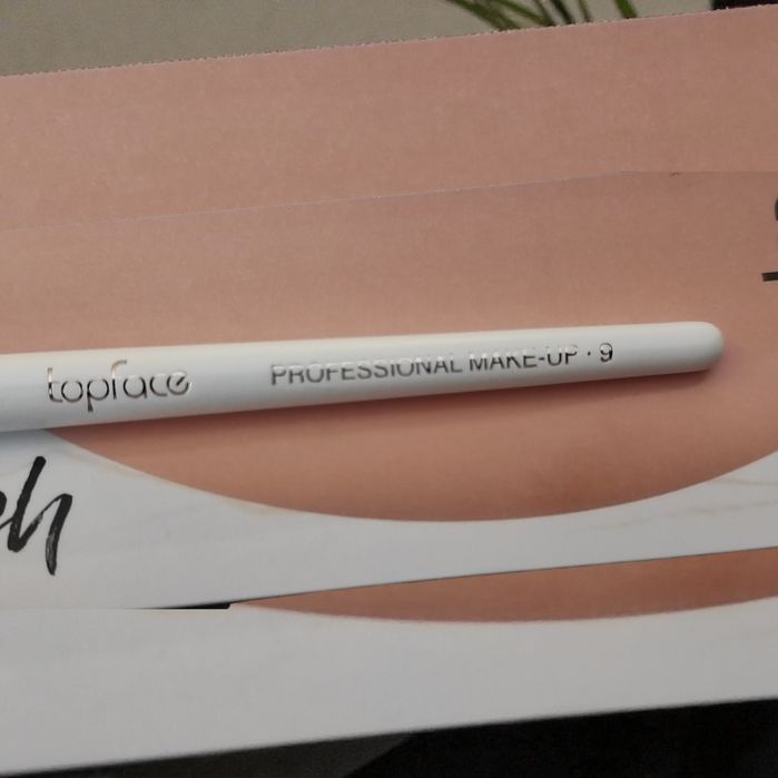 Topface Angled Blending Brush F09 – hit makijażu