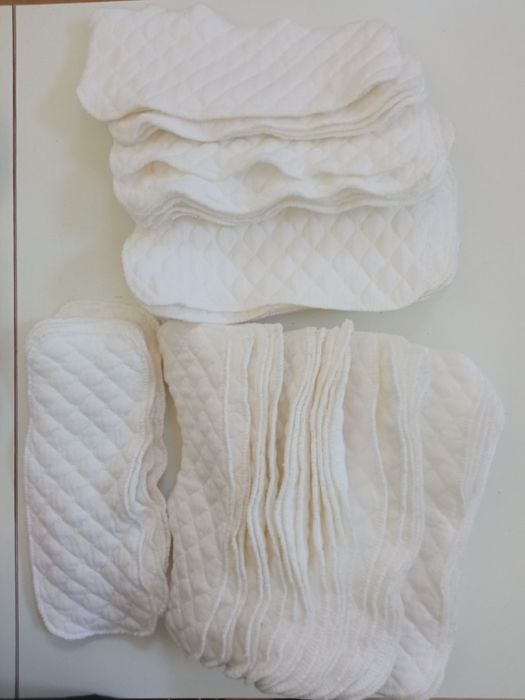 Fraldas reutilizáveis e absorventes