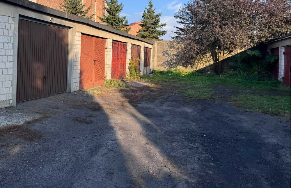 Sprzedam garaż, Pabianice, Jana Pawła II