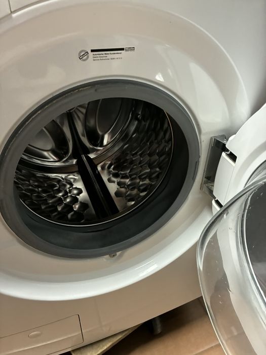 Pralka  automatyczna Miele W1