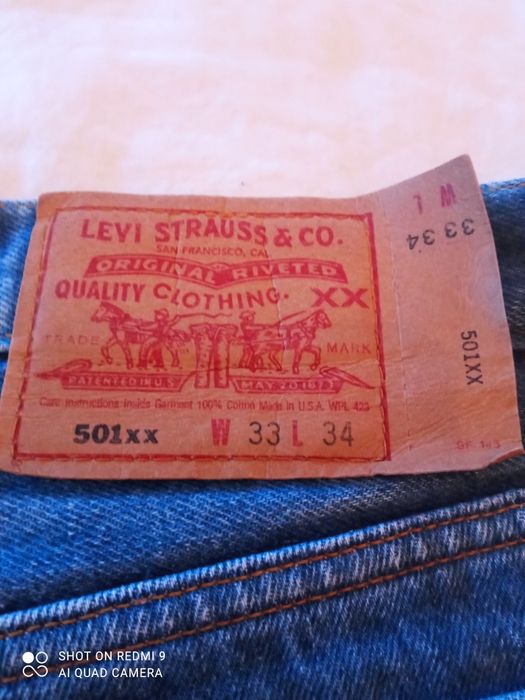 Calças Levi's como novas