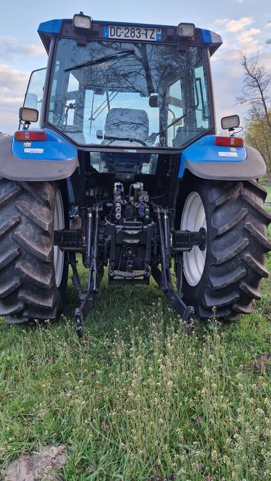 John Deere 6610  FV VAT  Neew Holland Ts115