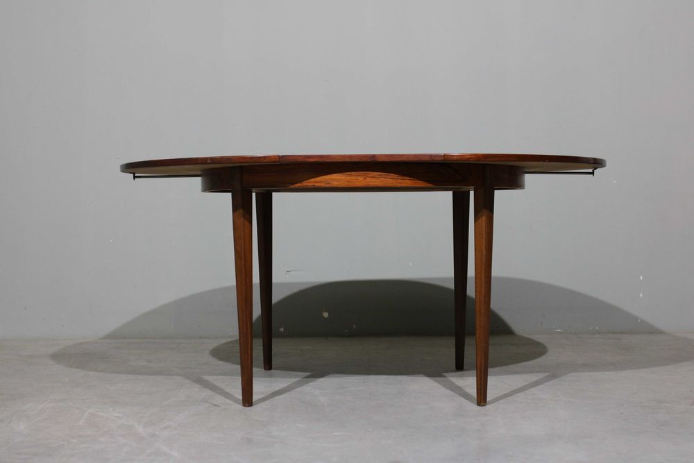 Mesa de jantar redonda extensível em pau santo