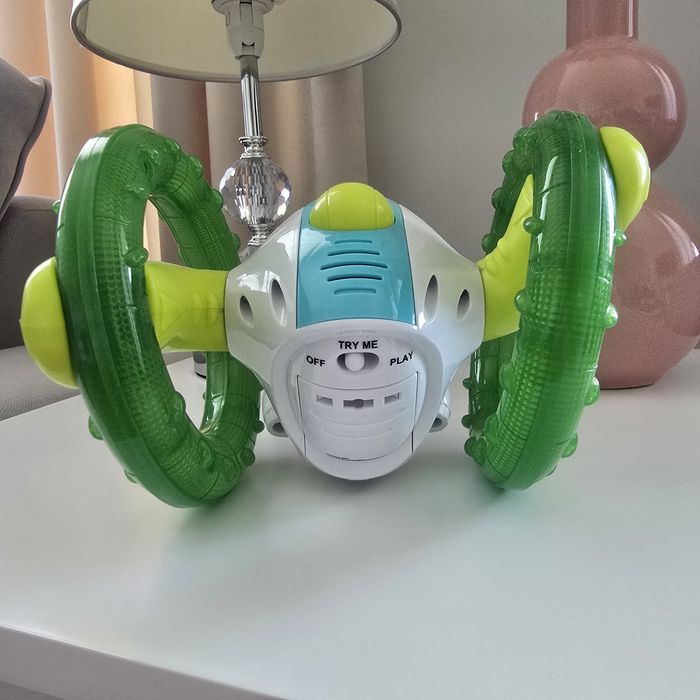 Dumel Fikający Robot stan idealny