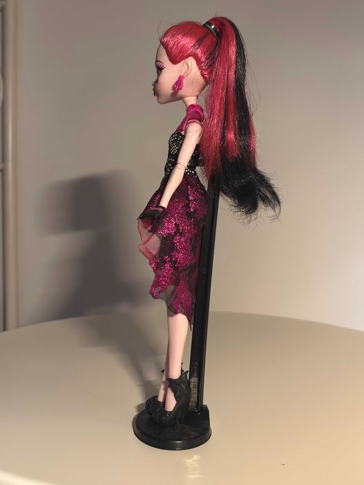 Monster High Draculaura Welcome to Monster High