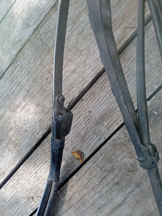 . Ниссан щеткодержатель с отмыванием