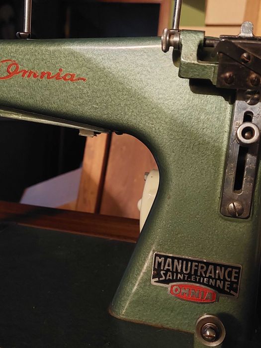 Maquina Costura Antiga Francesa