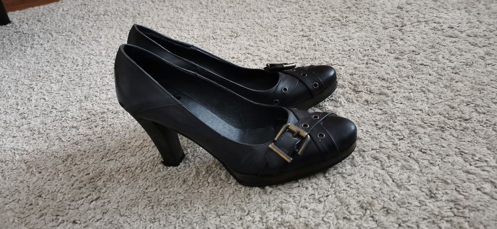 Sprzedam buty bagatt