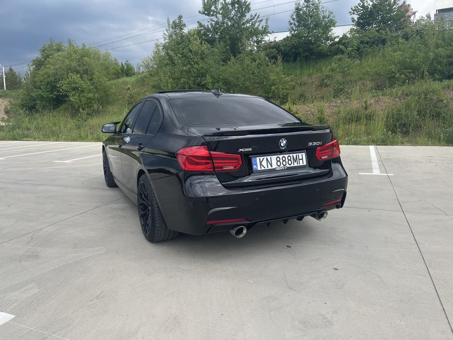 BMW F30 330i xDrive automat hak