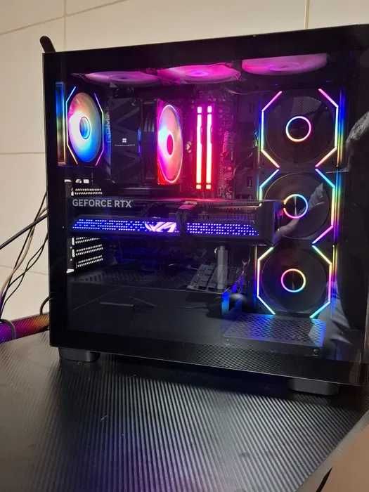 pc gaming - ryzen 7 7800X3D - RTX 5070 - 32GB - 1TB