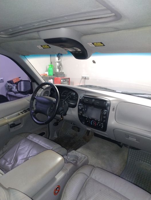 Продам Ford explorer