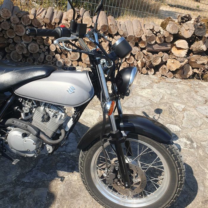 Moto 125 susuki van van