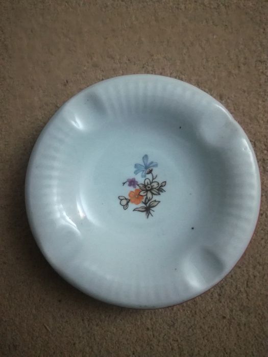 Popielniczka Chodzież porcelanowa porcelana