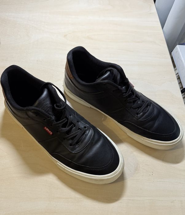 Чорні чоловічі Кеди Levis 44 розмір