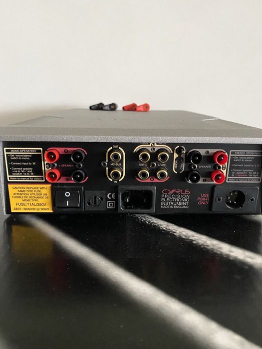 Підсилювач потужності  Cyrus 8 Power