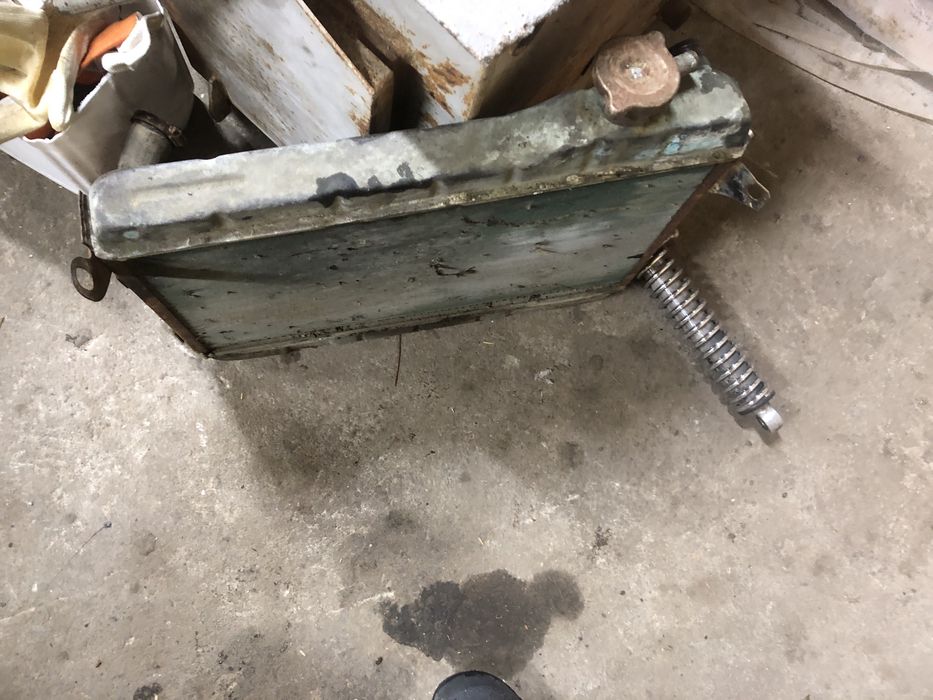 Продам радіатор латунний ваз 2101-2107