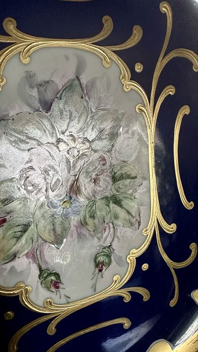 Prato porcelana Manufactura pintado à mao