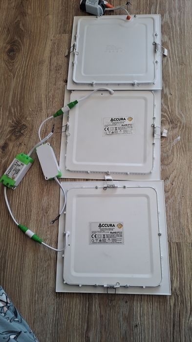 3 panele LED sufitowe 18 W podtynkowe